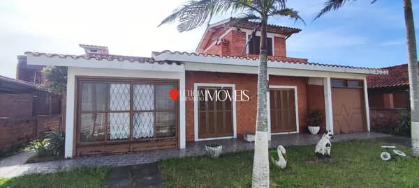 CASA MARAVILHOSA EM BALNEÁRIO PINHAL – R$ 422.000,00