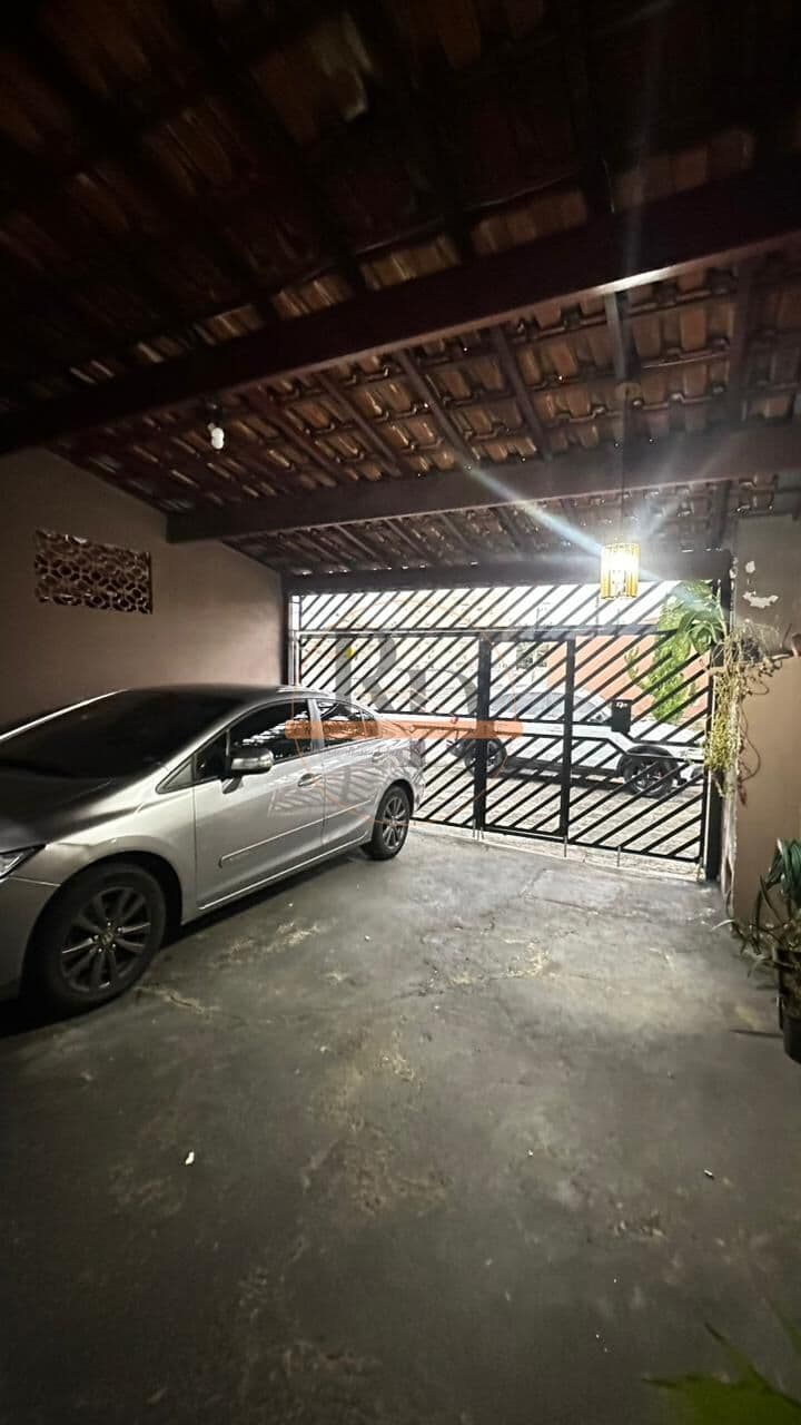Sobrado à Venda – Bairro Esplanada Independência em Taubaté