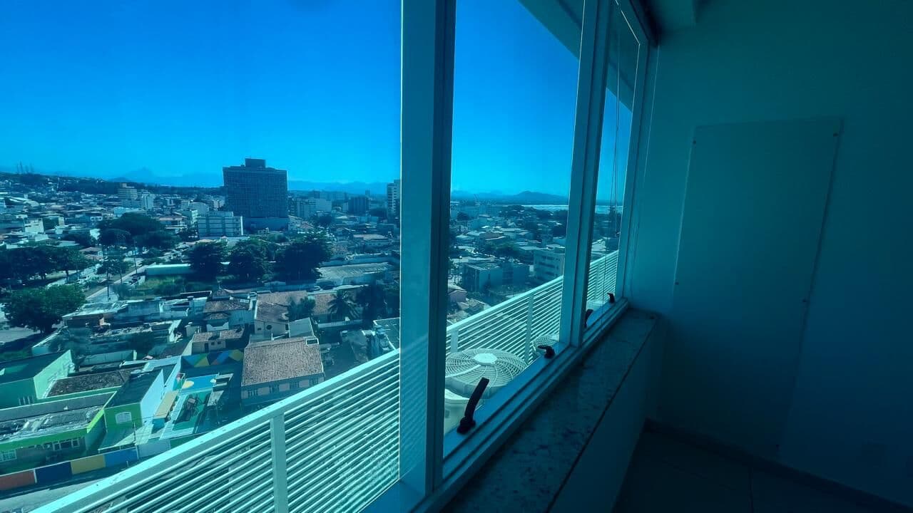 Sala comercial no Petroffice, Imbetiba, de 27m, andar alto - Macaé/RJ
