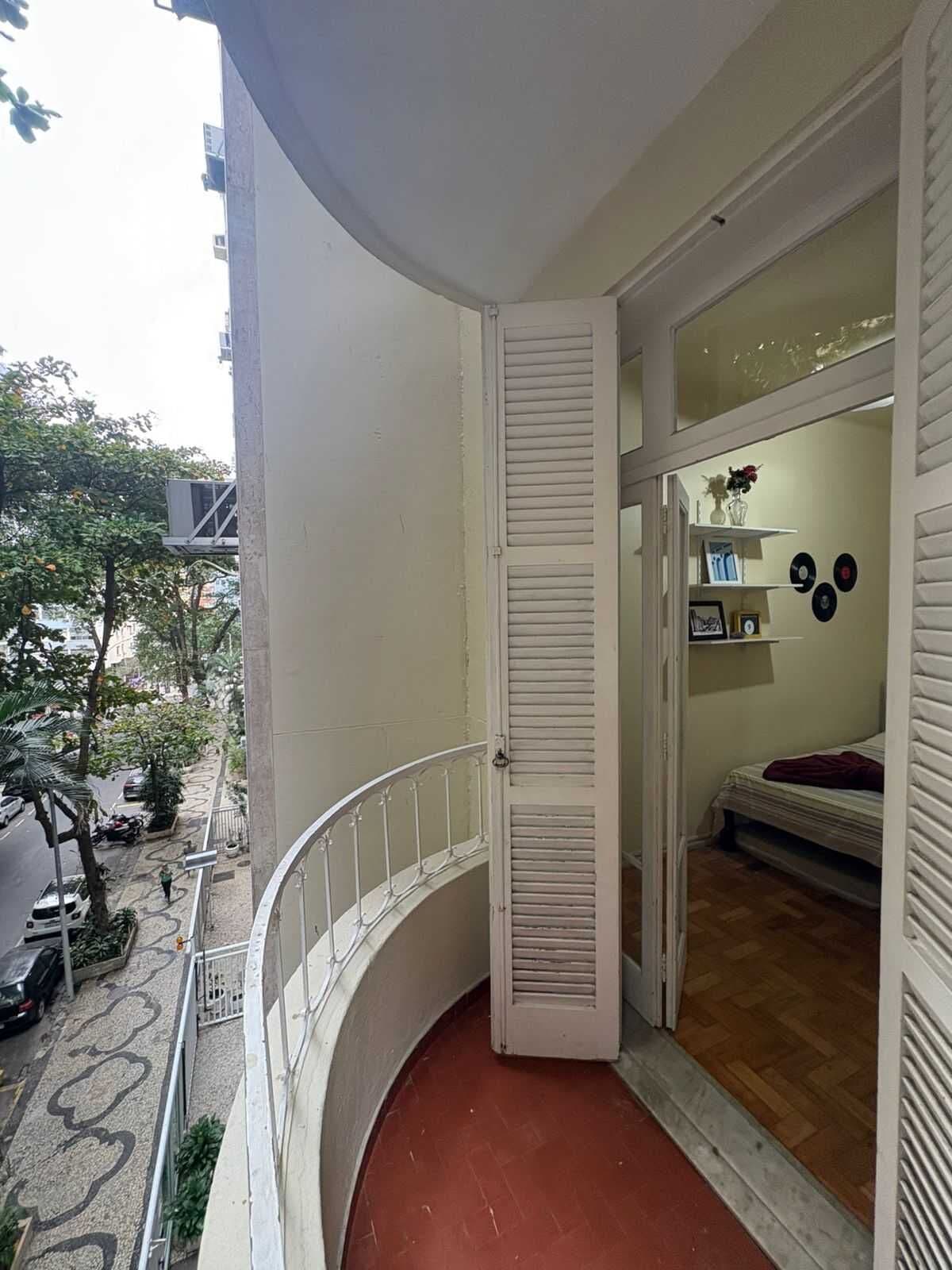 Apartamento para aluguel com 2 quartos, mobiliado, em Copacabana, Rio de Janeiro/RJ