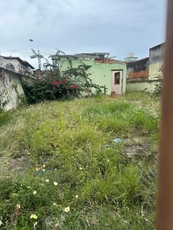 Terreno a venda na Imbetiba, na Av Agenor Caldas, Imbetiba - Macaé/RJ