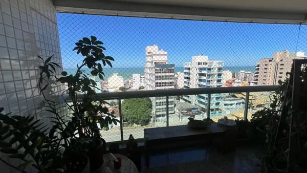 Apartamento de 3 quartos, 1 suíte, com planejados, andar alto e vista mar, no Edifício Diamond, em Glória, Macaé/RJ