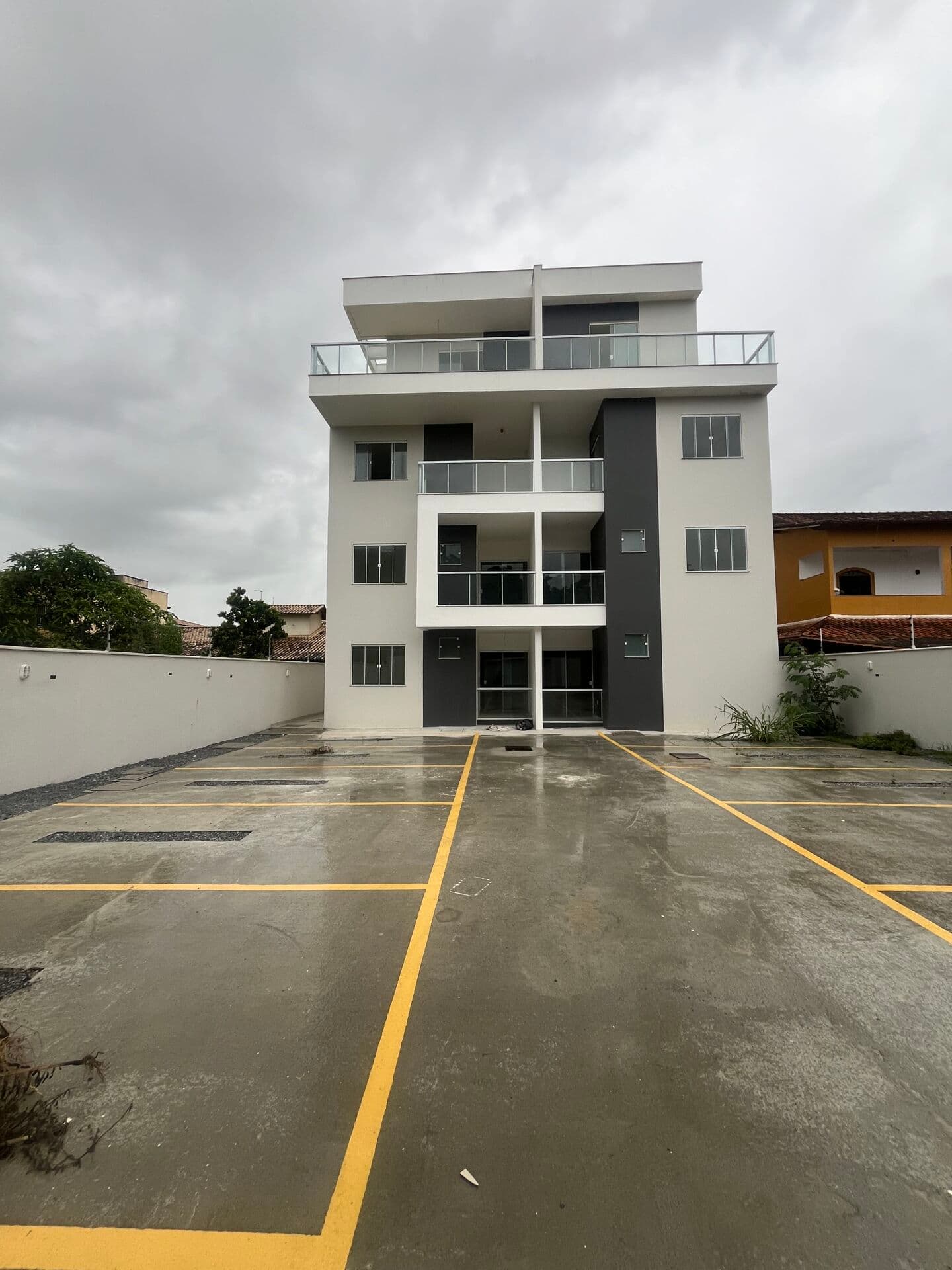 Prédio Residencial em Atlântica, Rio das Ostras/RJ