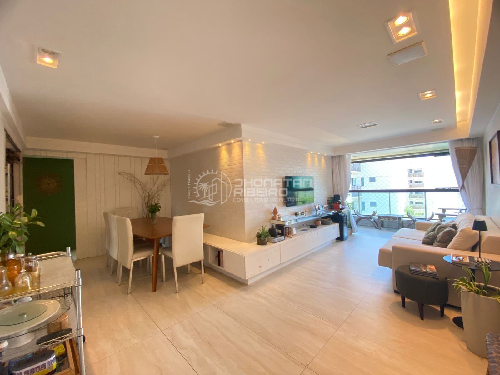 Apartamento no Poço da Panela com 136m², 4 Quartos, 2 Vagas, Andar Alto – Cond. Sítio Donino