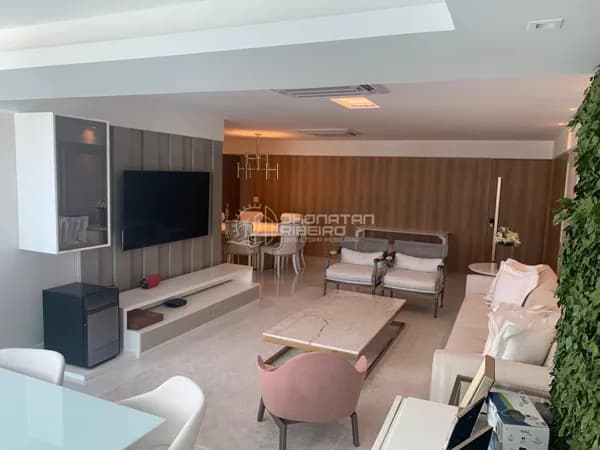 Apartamento em Boa Viagem com 185m², 4 Suítes e 2 Vagas – Edf. Jardim das Tulipas