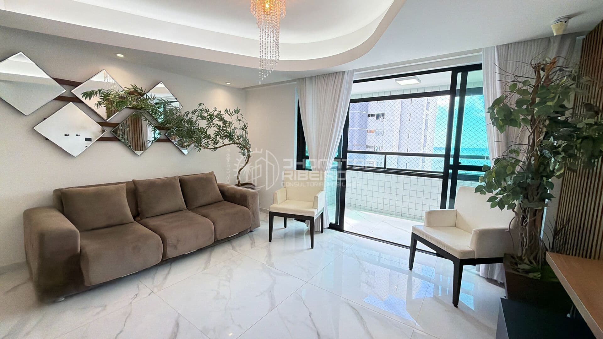Apartamento em Candeias com 100m², 3 Quartos, Vista Mar e 50m da Praia – Edf. Ile de France