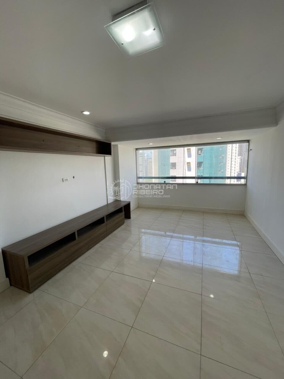 Apartamento em Boa Viagem com 119m², 3 Quartos, Andar Alto e Nascente – Edf. Pinhal