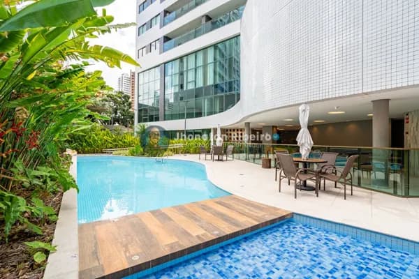 Apartamento na Torre de 123m², 4 quartos - Zélia Macedo