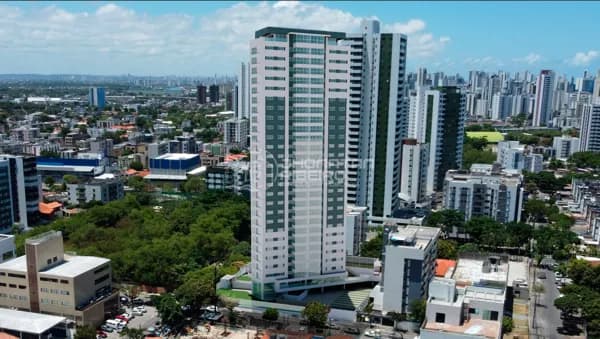Apartamento Alto Padrão com 133,80m², 4 Quartos, 3 Suítes e Varanda Gourmet - Edf. Mario Oliveira