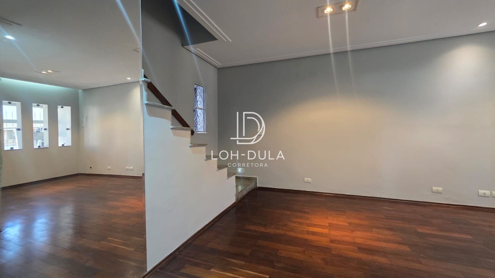 Sobrado com 3 Quartos à venda 270m² - Santa Maria - São Caetano do Sul