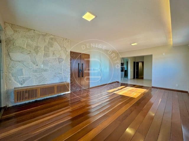 🏙 Apartamento à venda na Av. Jamel Cecílio – Setor Sul, Goiânia