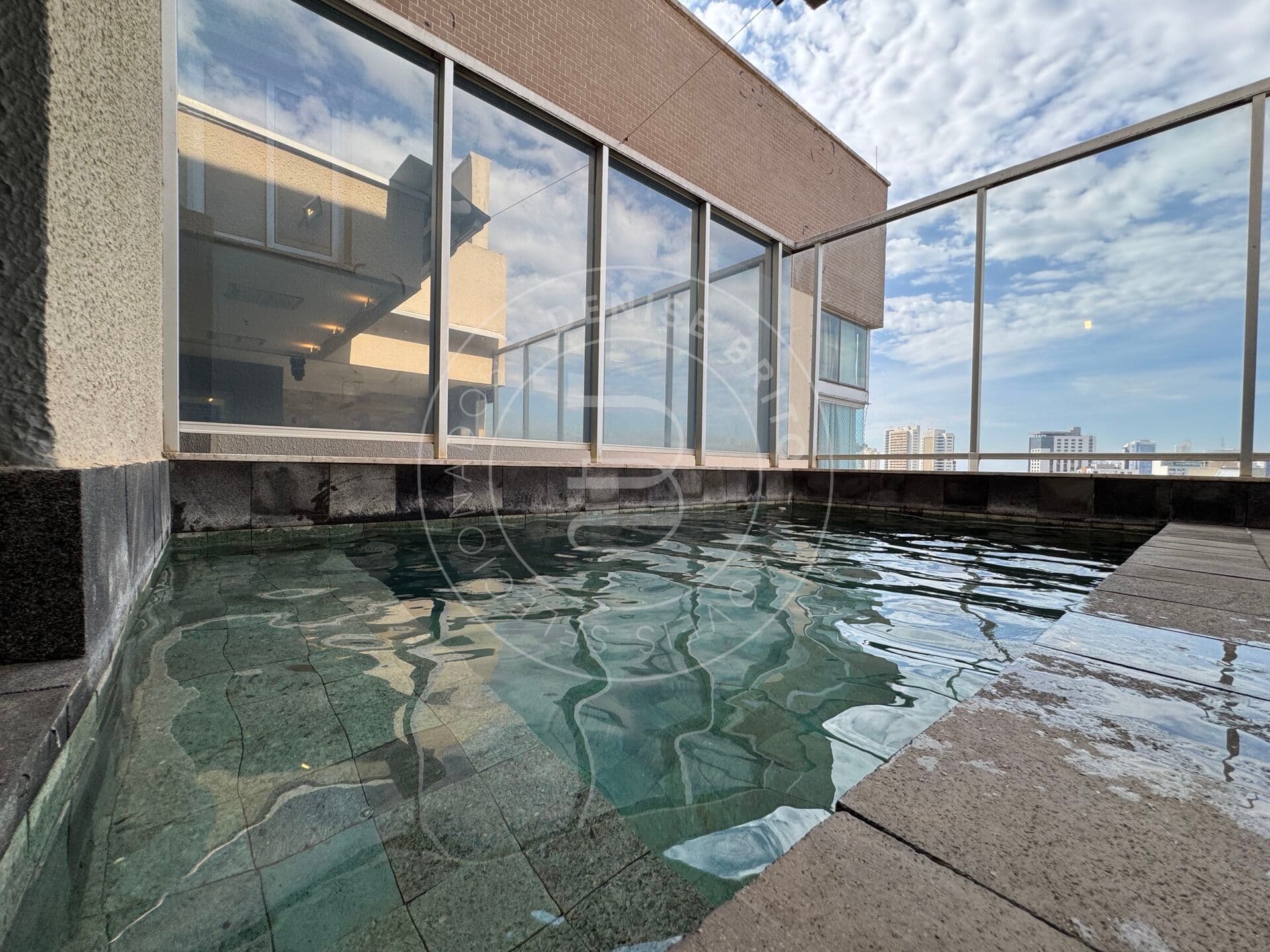 ✨ Cobertura Duplex à Venda no Residencial Visage Arena – Jardim Goiás Luxo, conforto e uma vista de tirar o fôlego.