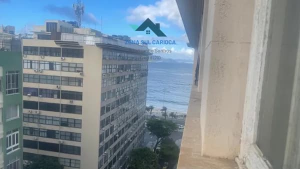 Apartamento de 3 Quartos, Lateral Mar, Posto 06