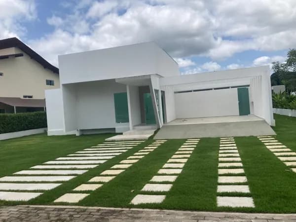 Linda casa em condomínio completo de Lazer e segurança