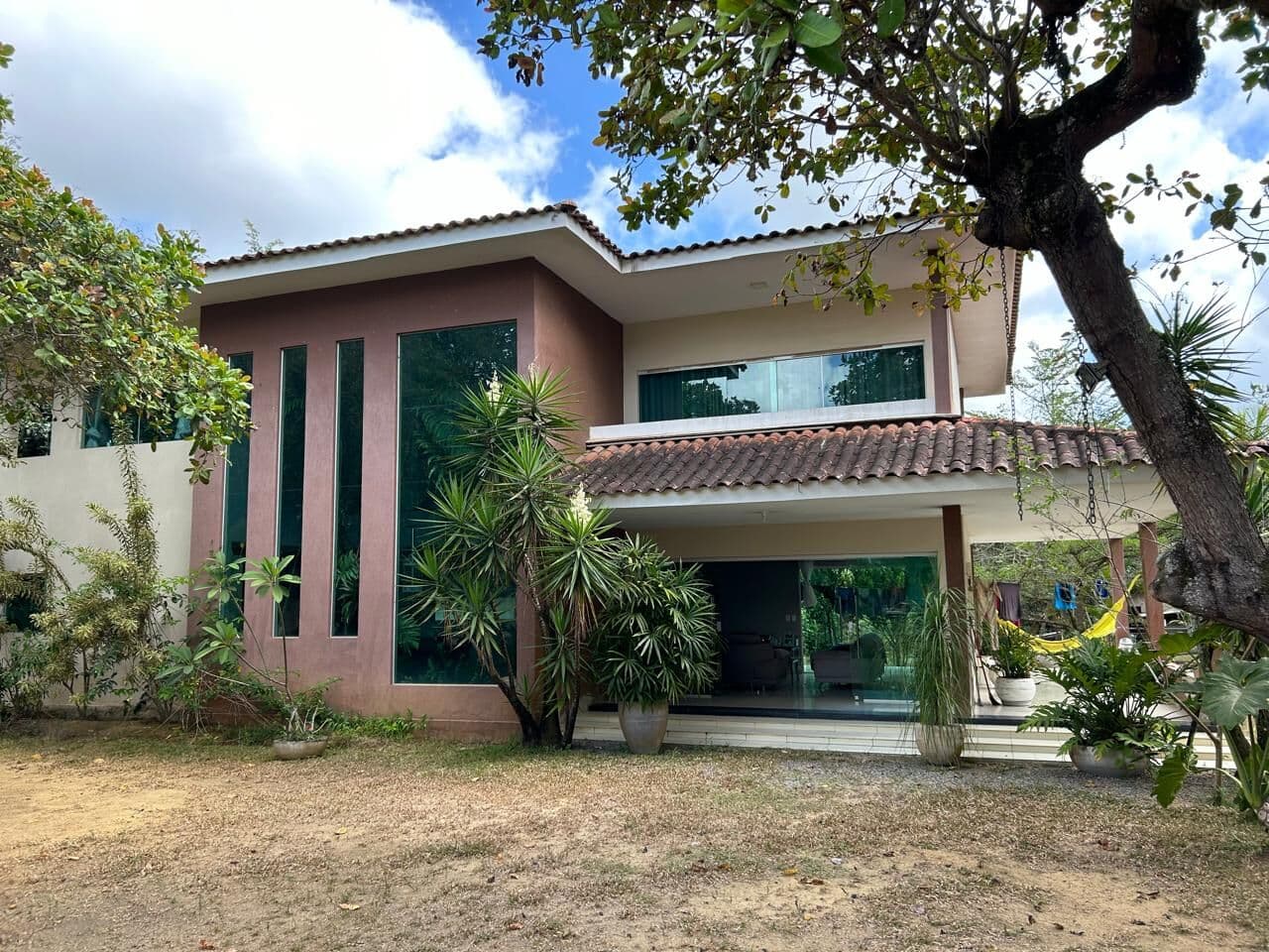 Vendo Casa de Alto Padrão em Aldeia