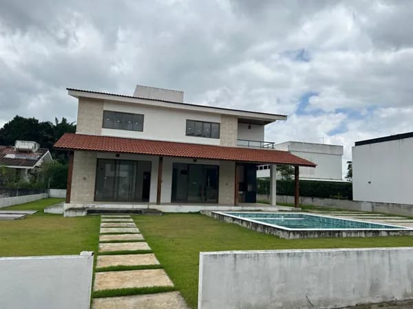 Maravilhosa casa em condomínio em Aldeia