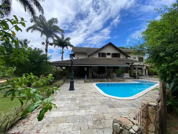 Casa Alto Padrão no melhor condominio de Aldeia