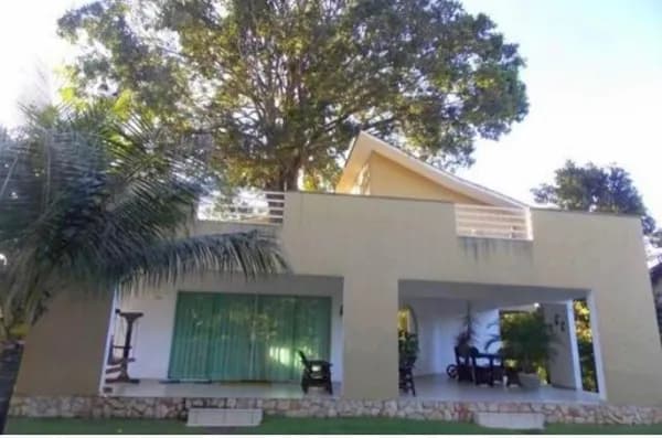 Alugo linda casa em condominio em ldeis