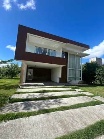 ALUGO – EXCLUSIVIDADE - Casa de Alto Padrão em Condomínio Completo de Lazer e Segurança