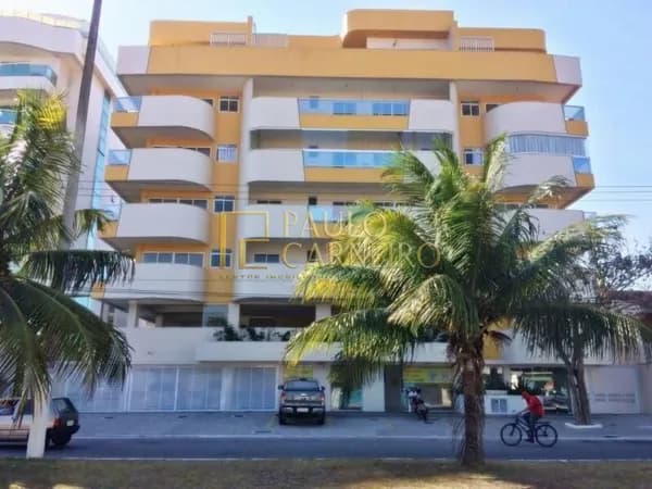 Apartamento em Cabo Frio - Juscelino Kubitschek de Oliveira