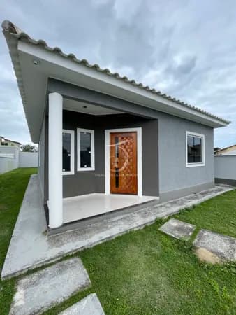 Casa independente – Terreno amplo com 480 m²