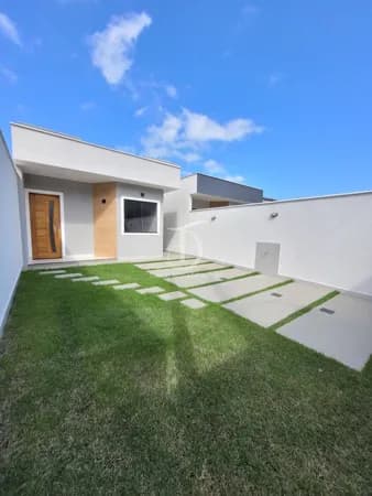 Casa com ótimo espaço e localização tranquila no bairro Barroco – Maricá/RJ