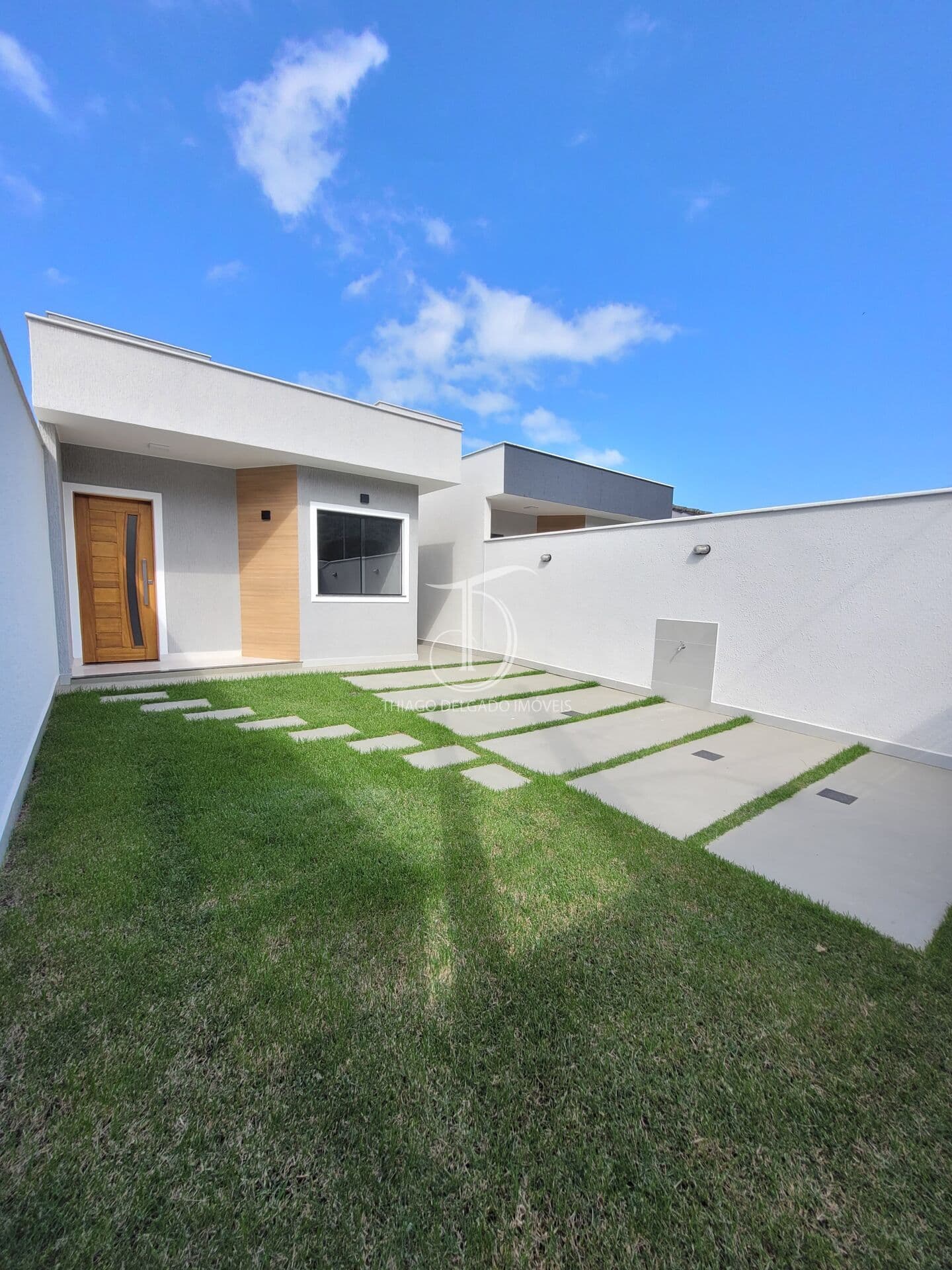 Casa com ótimo espaço e localização tranquila no bairro Barroco – Maricá/RJ