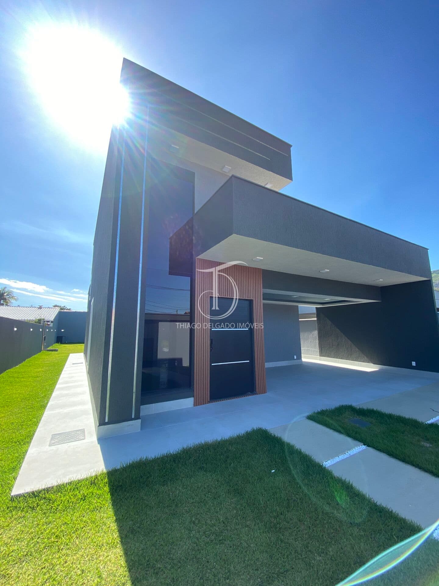 🏡✨ CASA NOVA DISPONÍVEL PARA VENDA!