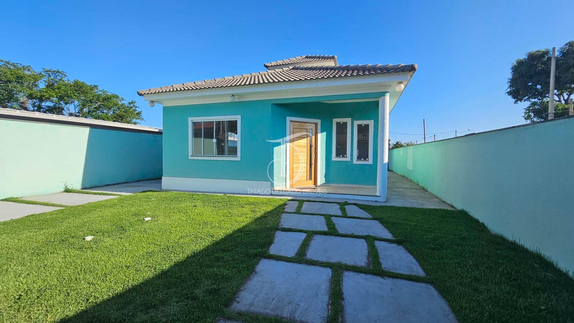 Linda Casa em Itaipuaçu - Terreno Amplo e Ótima Localização