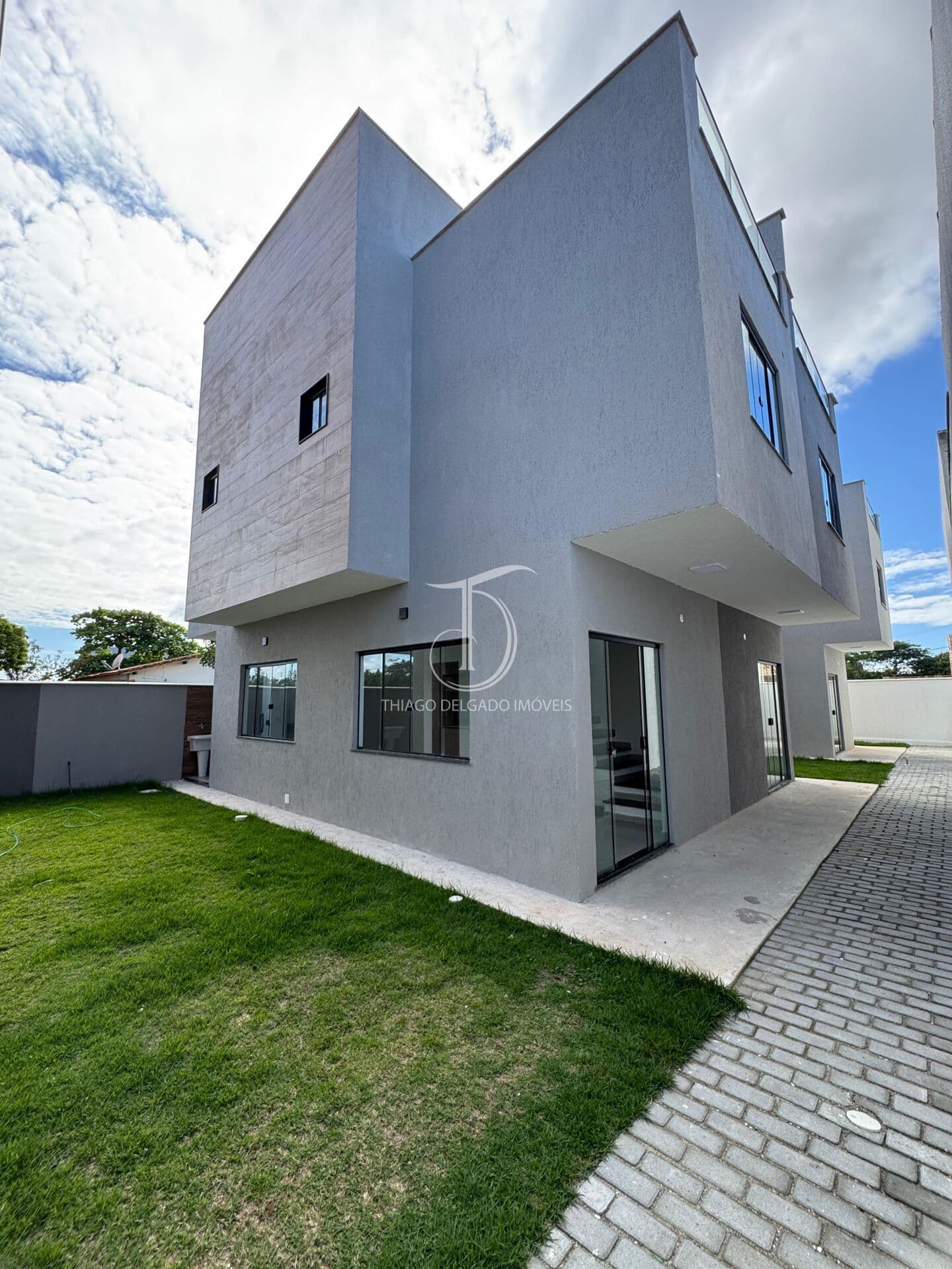 Sobrado em Maricá - Jardim Atlântico Leste (Itaipuaçu)