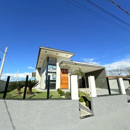 Casa em São José - Forquilhas