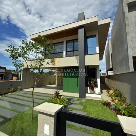 Casa em São José - Forquilhas