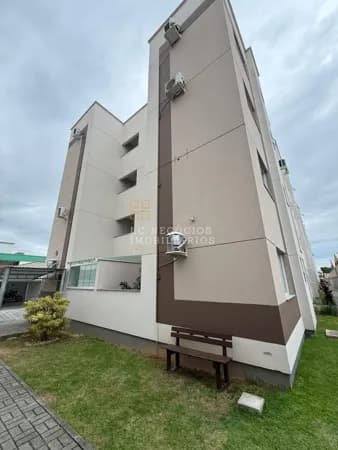 Apartamento em Palhoça - Aririu