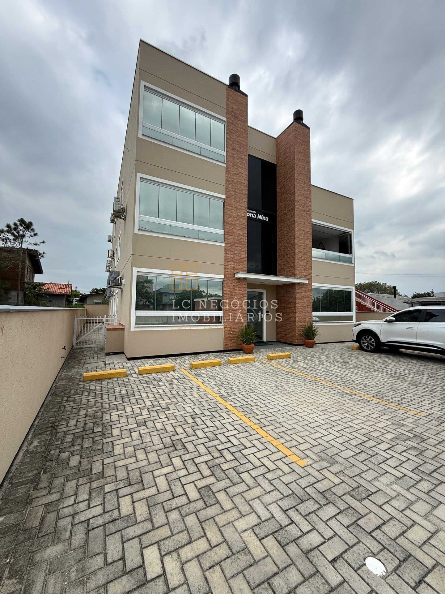 Apartamento em Palhoça - Pinheira (Ens Brito)