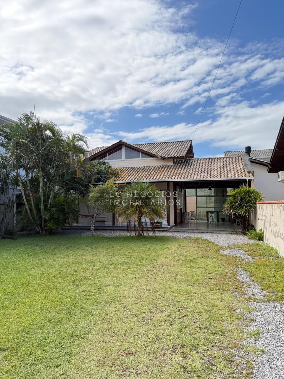 Casa em Palhoça - Praia da Pinheira