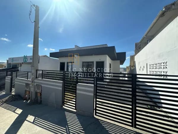Casa em São José - Forquilhas