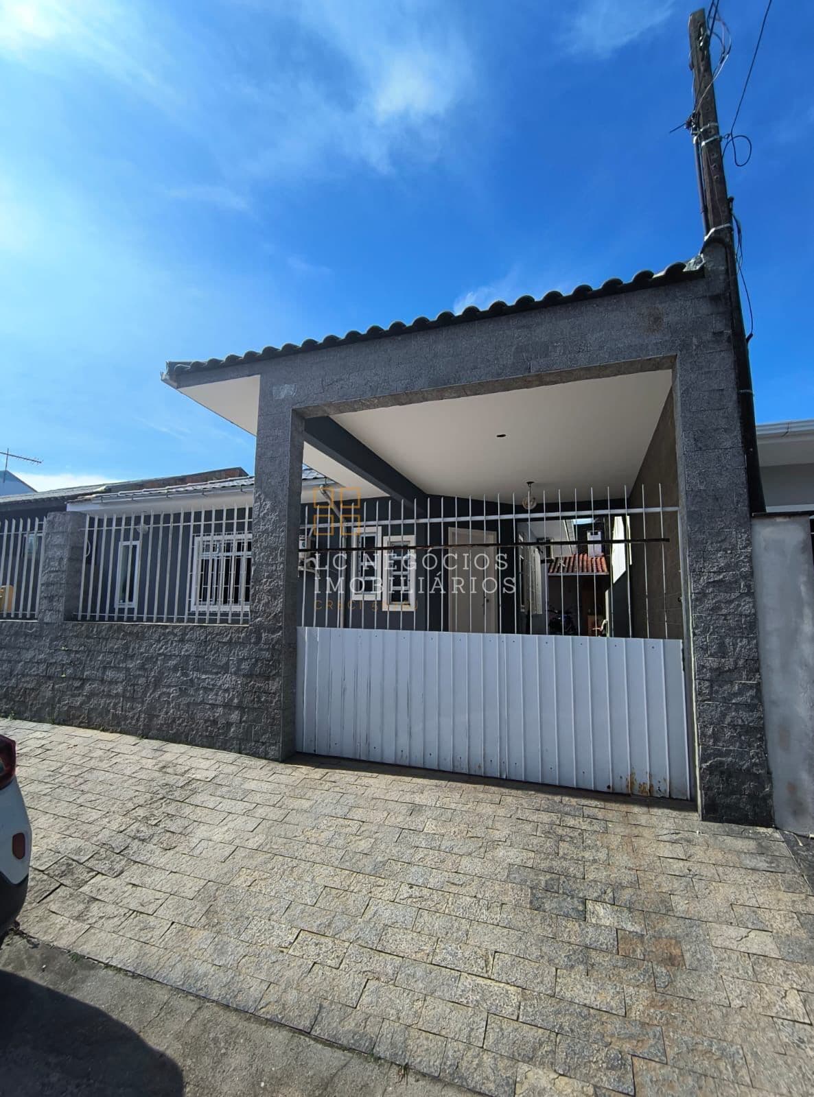 Casa em São José - Forquilhas