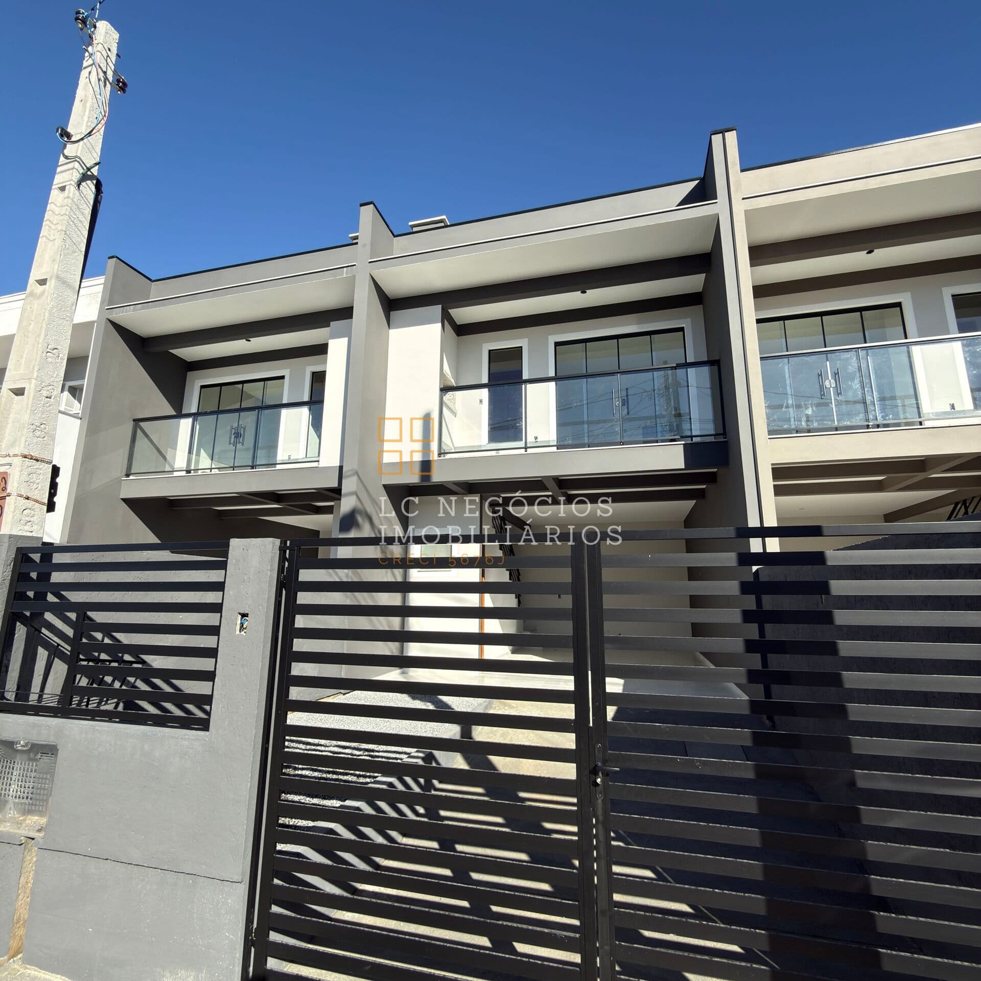 Sobrado em São José - Potecas