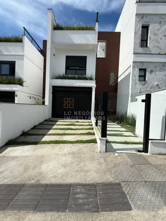 Casa em Palhoça - Pedra Branca