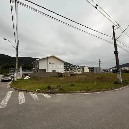 Lote/Terreno em São José - Forquilhas