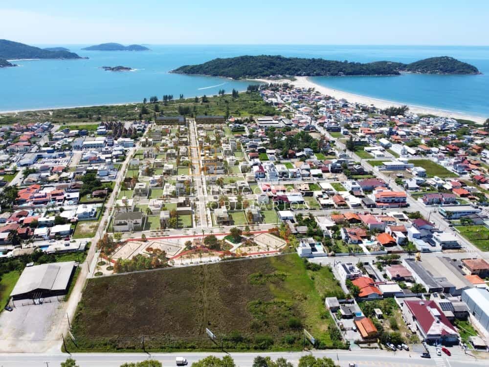 Lote/Terreno em Palhoça - Praia do Sonho