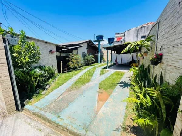 Casa em Florianópolis - São João do Rio Vermelho