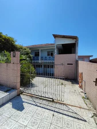 Casa à venda no bairro Serraria em São José/SC