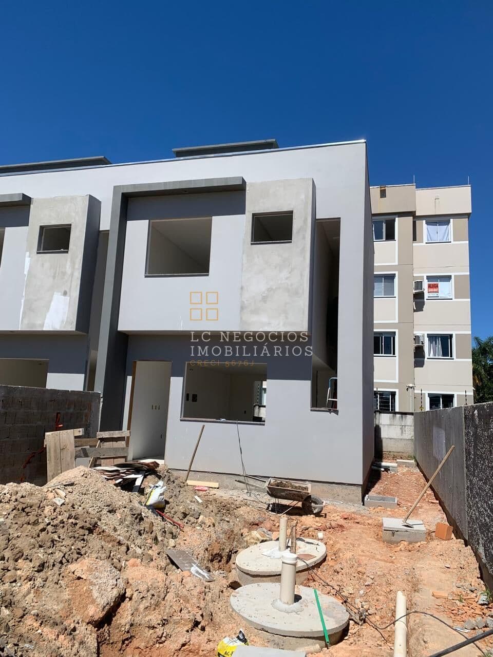 Sobrado em São José - Sertão do Maruim