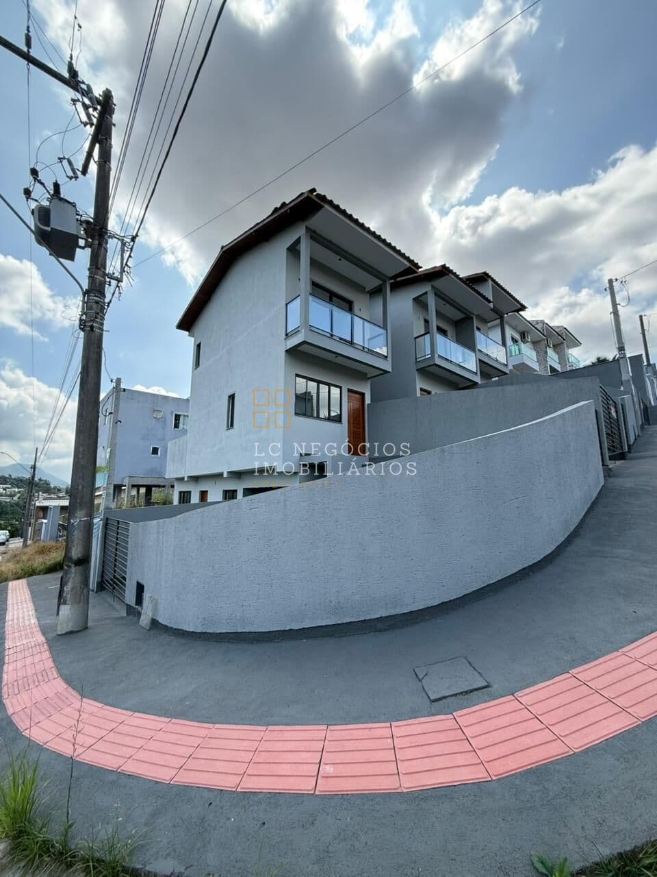 Sobrado em Palhoça - Bela Vista