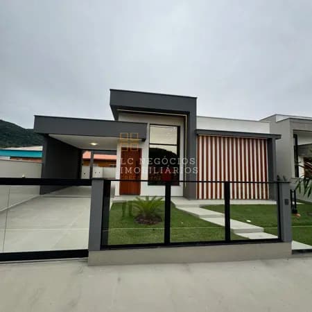Casa à venda no bairro Forquilhas em São José/SC