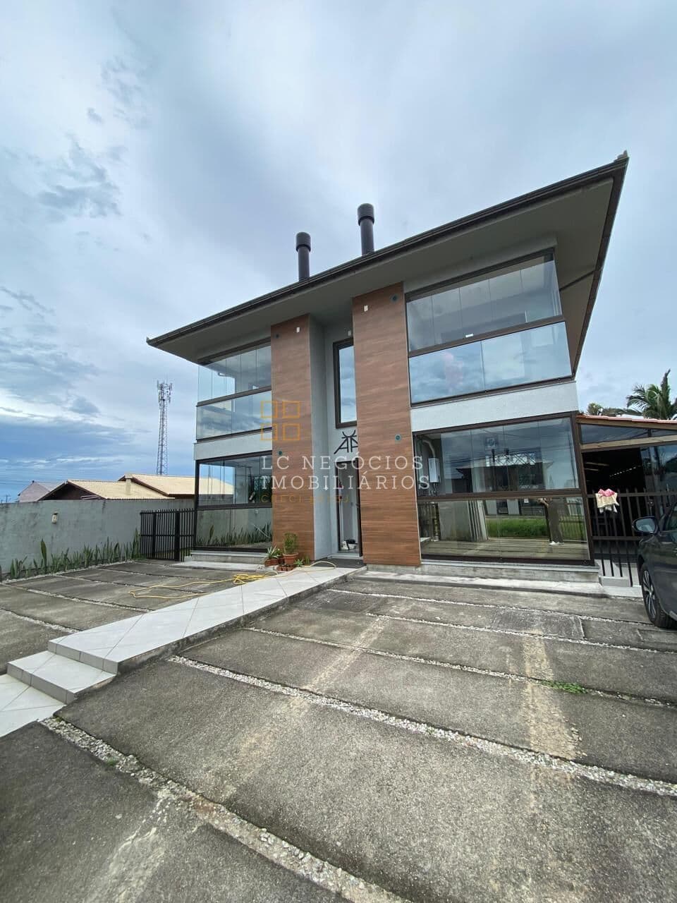 Apartamento em Palhoça - Praia do Meio (Ens Brito)