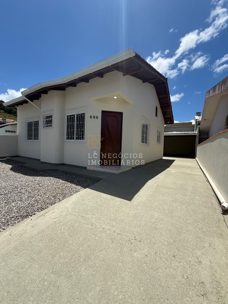 Casa em Palhoça - São Sebastião