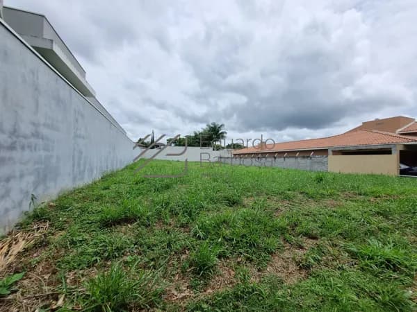 Terreno em condominio- Atibaia/SP
