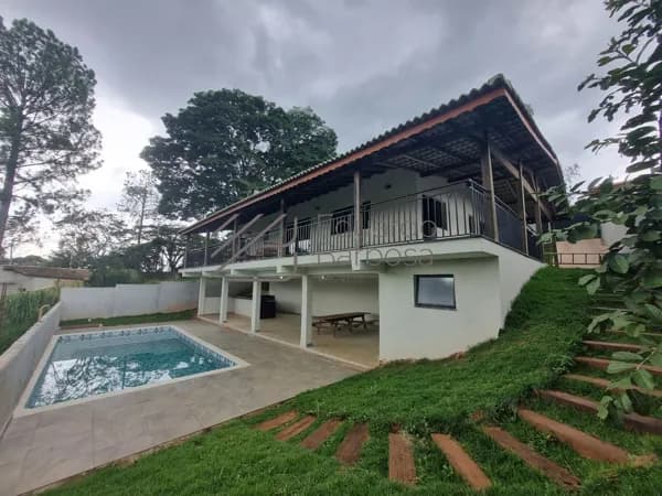 Casa em Atibaia que aceita financiamento bancario